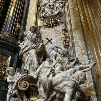 Chiesa del Gesù - Churches Near Me - Rome, RM
