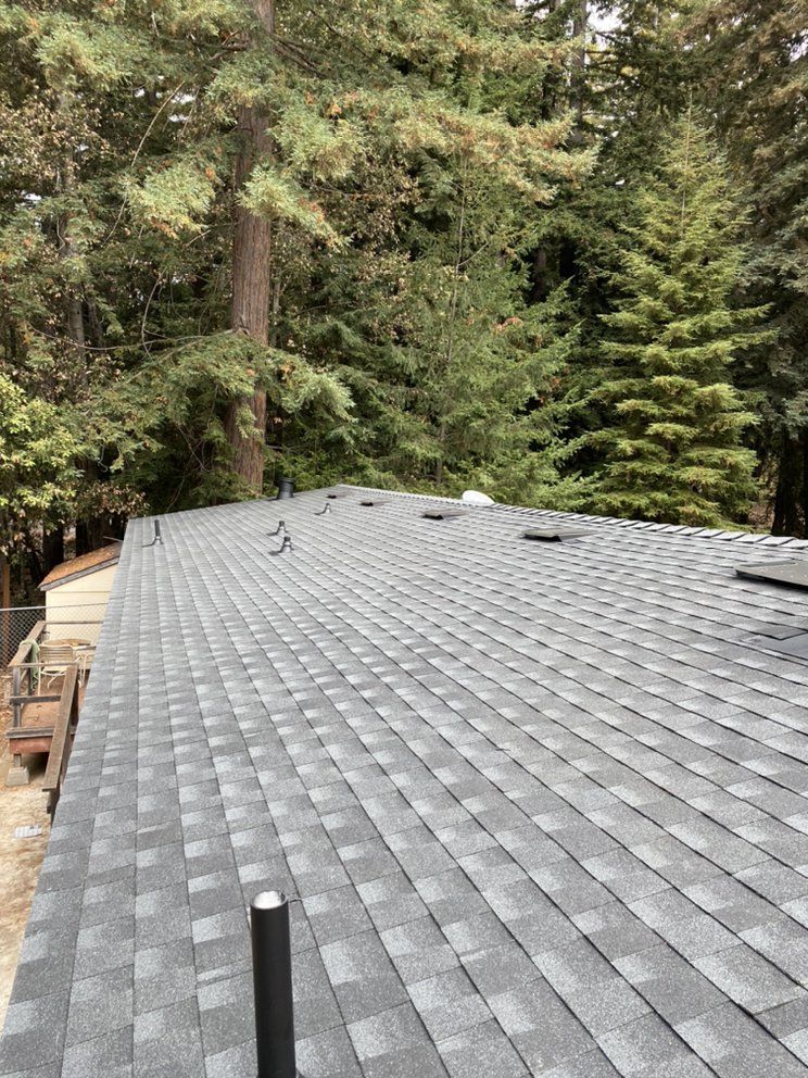 Slide of Pio’s Roofing