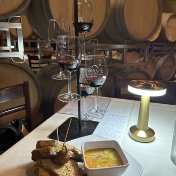 Oak Mountain Winery - Amazing sandwich with chicken chipotle soup...OMG! Mmmmmm! - Wineries Near Me - Temecula, California Oak Mountain Winery - Amazing sandwich with chicken chipotle soup...OMG! Mmmmmm! - Wineries Near Me - Temecula, California