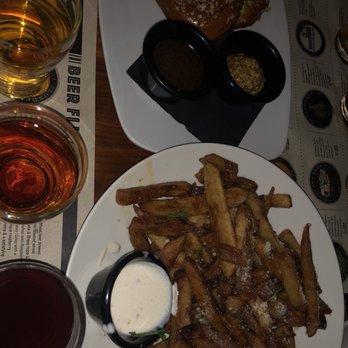 Amsterdam BrewHouse - Breweries Near Me - Toronto, Ontario Amsterdam BrewHouse - Breweries Near Me - Toronto, Ontario