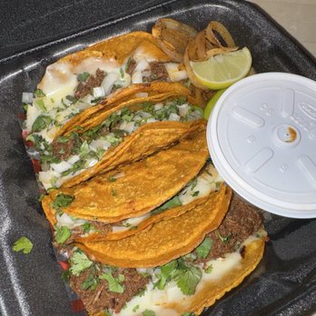 Birrieria El Compadre - 4 Quesabirria Tacos(Cheese)with Consomme - Food Trucks Near Me - Pearland, Texas Birrieria El Compadre - 4 Quesabirria Tacos(Cheese)with Consomme - Food Trucks Near Me - Pearland, Texas