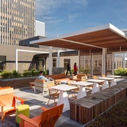 Hassalo on Eighth - Velomor's Rooftop Community Space