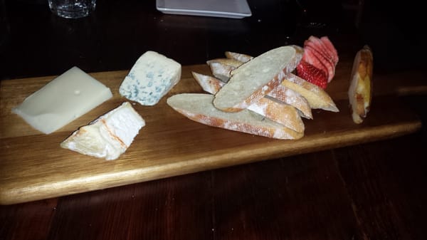 N7 by null N7 by null