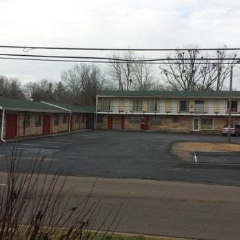 Benton Inn - Hotels Near Me - Benton, Kentucky Benton Inn - Hotels Near Me - Benton, Kentucky