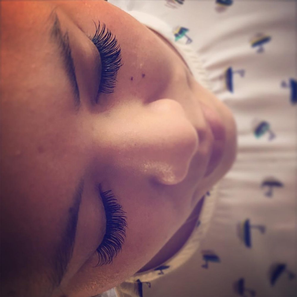 My new lovely lashes, compliments of Trinh! :) My new lovely lashes, compliments of Trinh! :)