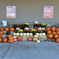 Whole Foods Market - Pumpkins!