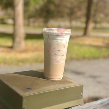 Foxtail Coffee - Coconut Vanilla Spiced Chai Iced Tea Shaker. - Coffee & Tea Near Me - Wildwood, Florida Foxtail Coffee - Coconut Vanilla Spiced Chai Iced Tea Shaker. - Coffee & Tea Near Me - Wildwood, Florida