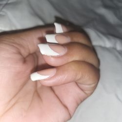 P & V Nails
