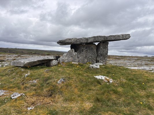 Poulnabrone Dolmen by null