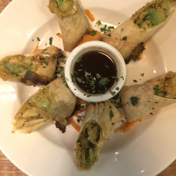 BJ's Restaurant & Brewhouse - Breweries Near Me - Warwick, Rhode Island