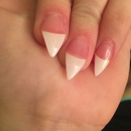 Worse acrylic job I've ever gotten. Worse acrylic job I've ever gotten.