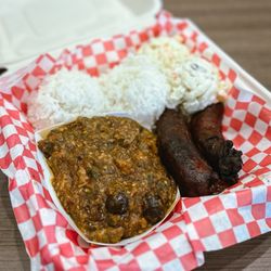 Braddah Boys - Pastele stew + pastele charsiu sausage