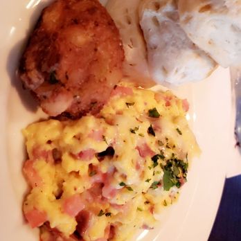 Marlow's Tavern - New American Near Me - Orlando, Florida Marlow's Tavern - New American Near Me - Orlando, Florida