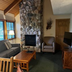 Breezy Point Resort