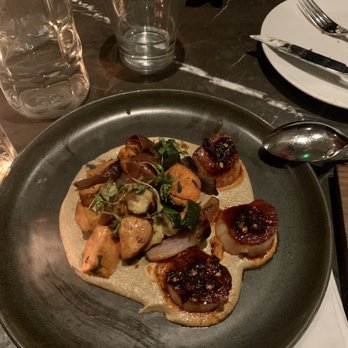 Manhattan Beach Post - Seared Diver Scallops - New American Near Me - Manhattan Beach, California Manhattan Beach Post - Seared Diver Scallops - New American Near Me - Manhattan Beach, California