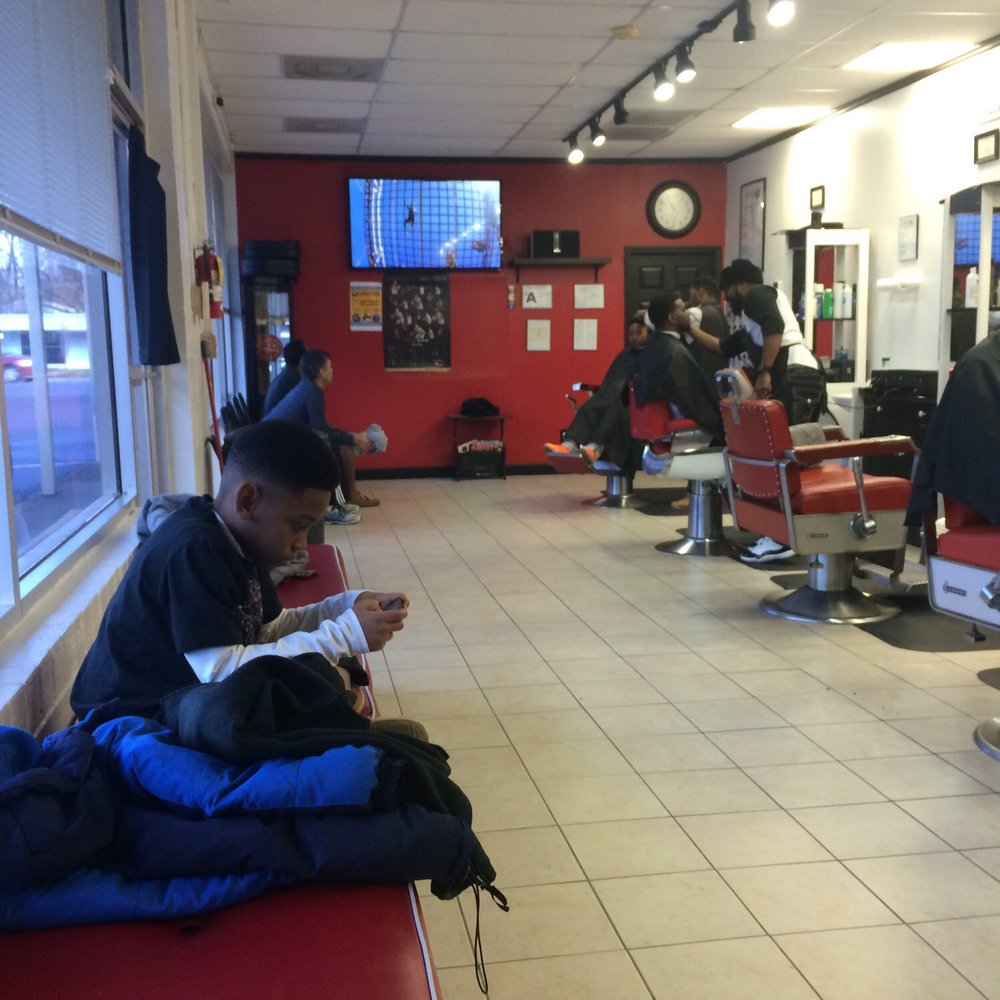 Xsquisite Touch Barber Lounge - Just pulled in from Baltimore, MD - Stopped in on a whim as a walk in for a trim and shape up - No problem and just a 10 minute wait - Barbers Near Me - Winston-Salem, North Carolina Xsquisite Touch Barber Lounge - Just pulled in from Baltimore, MD - Stopped in on a whim as a walk in for a trim and shape up - No problem and just a 10 minute wait - Barbers Near Me - Winston-Salem, North Carolina