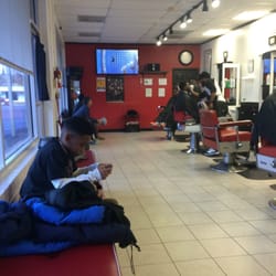 Xsquisite Touch Barber Lounge - Just pulled in from Baltimore, MD - Stopped in on a whim as a walk in for a trim and shape up - No problem and just a 10 minute wait