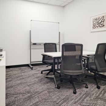 Regus Ballpark Dr - Shared Office Spaces Near Me - Franklin, Wisconsin Regus Ballpark Dr - Shared Office Spaces Near Me - Franklin, Wisconsin