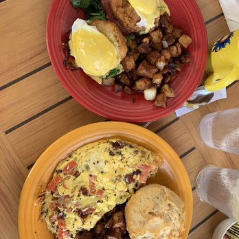 Dixie Cream Cafe - Fried green tomato Benedict and caprese omelet - Coffee & Tea Near Me - Windermere, Florida Dixie Cream Cafe - Fried green tomato Benedict and caprese omelet - Coffee & Tea Near Me - Windermere, Florida