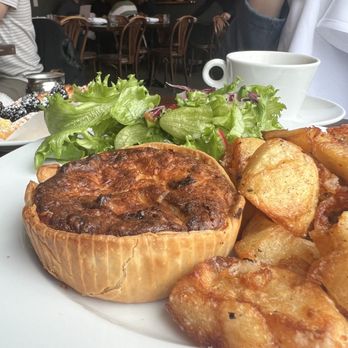 Via Cannuccia - Crostata romana - Breakfast & Brunch Near Me - Boston, Massachusetts Via Cannuccia - Crostata romana - Breakfast & Brunch Near Me - Boston, Massachusetts