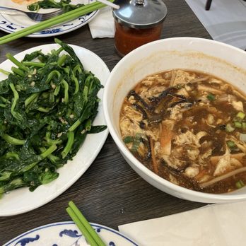Dumpling Empire - Pea shoots and hot and sour soup vegetarian - Dim Sum Near Me - South San Francisco, California