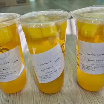 Sunmerry Bakery - Freshly Squeezed Lemon Black Tea - Bakeries Near Me - Temple City, California Sunmerry Bakery - Freshly Squeezed Lemon Black Tea - Bakeries Near Me - Temple City, California