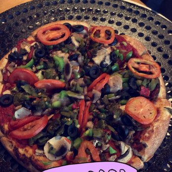 Pizza Barn - Pizza Near Me - Edgewood, New Mexico