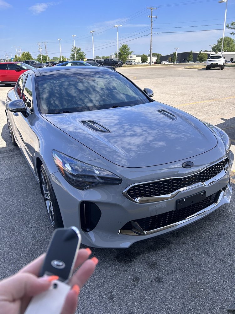 SAM LEMAN CHRYSLER JEEP DODGE OF PEORIA Updated September 2024 24 Photos & 40 Reviews 1801