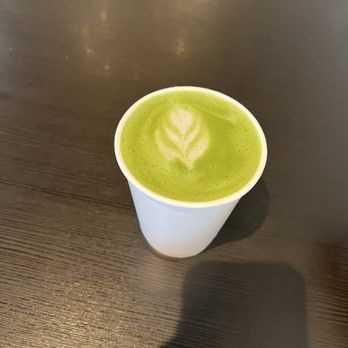 Calioh Coffee - Matcha latte with oat milk- wow - Coffee & Tea Near Me - Moorpark, California