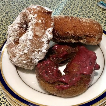 Pelican Cafe - As soon as you sit down, the waitstaff greets you with a variety of homemade, fresh from the oven, doughnuts! INCREDIBLE. - American Near Me - Lake Park, Florida