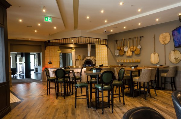 Bar Mason by null