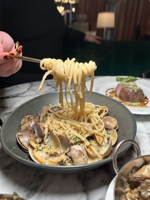 Zio's Italian Steakhouse by null