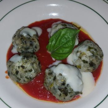 Baiocco - Ricotta Gnudi with Pomodoro Sauce - Italian Near Me - Miami, Florida
