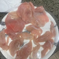 OC Kosher Market - 2 big pieces and all the rest tiny!!! HUGE RIPOFF!!!!! BE AWARE!!!