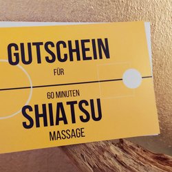 Francesca Pellanda Heilpraktiker - Suchen Sie ein Geschenk ? Schenken Sie mit Freude pure Entspannung mit einer Shiatsu Behandlung!