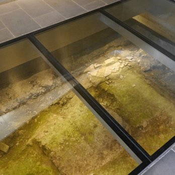 King Richard III Visitor Centre - Visitor Centers Near Me - Leicester, LCE
