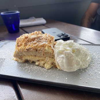 Edgewater Restaurant - Dessert cake - Seafood Near Me - Hampton Bays, New York Edgewater Restaurant - Dessert cake - Seafood Near Me - Hampton Bays, New York