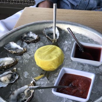 Roe Seafood Restaurant - oysters - Seafood Near Me - Long Beach, California Roe Seafood Restaurant - oysters - Seafood Near Me - Long Beach, California