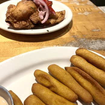 La Fonda - Starters: (Sorrullos- Plenty, But I've Had Better/Hubs' Meat Empanadas) - Latin American Near Me - New York, New York La Fonda - Starters: (Sorrullos- Plenty, But I've Had Better/Hubs' Meat Empanadas) - Latin American Near Me - New York, New York