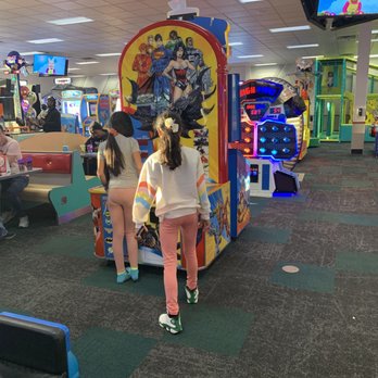 Chuck E Cheese's - Pizza Near Me - Addison, Texas Chuck E Cheese's - Pizza Near Me - Addison, Texas