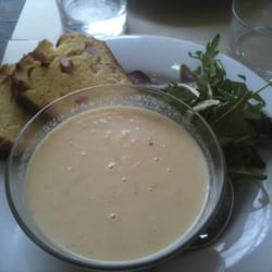 Café La Fleur - délicieuse soupe de mais + cake+ salade = 9€