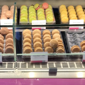 Le Macaron French Pastries - Coffee & Tea Near Me - Sarasota, Florida Le Macaron French Pastries - Coffee & Tea Near Me - Sarasota, Florida