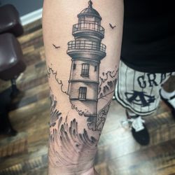 Up In Arms Tattoos and Piercings