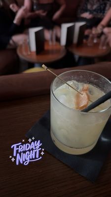 Howards Bar & Club by null