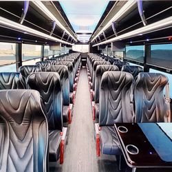 Go Luxe Limousine - Go Luxe Limo 52 passenger Executive Coach with Restroom