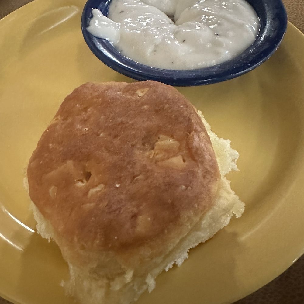 Nelson's Buffeteria - Biscuit and gravy - Breakfast & Brunch Near Me - Tulsa, Oklahoma