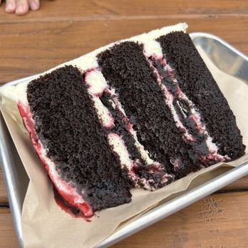 Deep Sea Sugar & Salt - Blackberry Oreo - Custom Cakes Near Me - Seattle, Washington