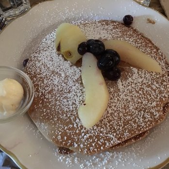 La Note - Lemon Gingerbread Pancakes and Poached Pears - French Near Me - Berkeley, California La Note - Lemon Gingerbread Pancakes and Poached Pears - French Near Me - Berkeley, California