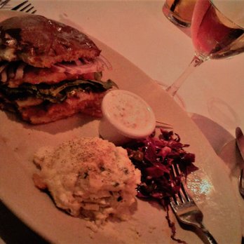 Lefty's Lobster & Chowder House - Yummy gifts from the sea and the terroir. - Seafood Near Me - Addison, Texas