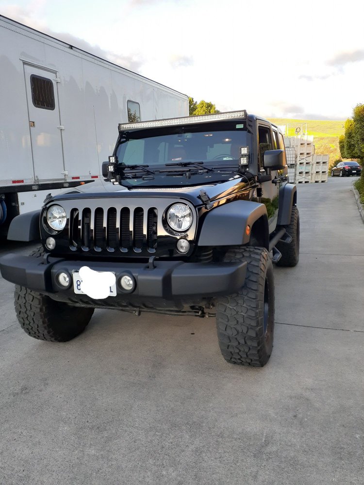 MONTE’S AUTO BODY Updated May 2024 13 Reviews 132 Easy St, Buellton, California Body